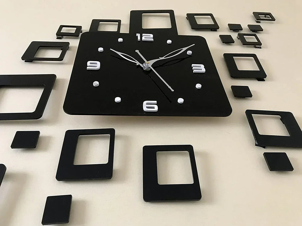 Square Patterned Romen & Number Wall Clock - Alihub
