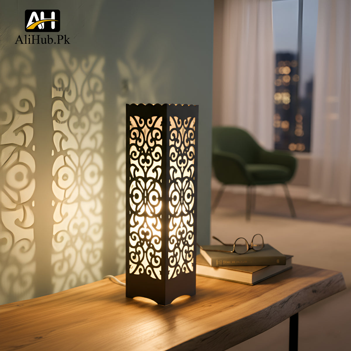 Wooden Table Lamp / Table Light / Modern Lamp(Black)